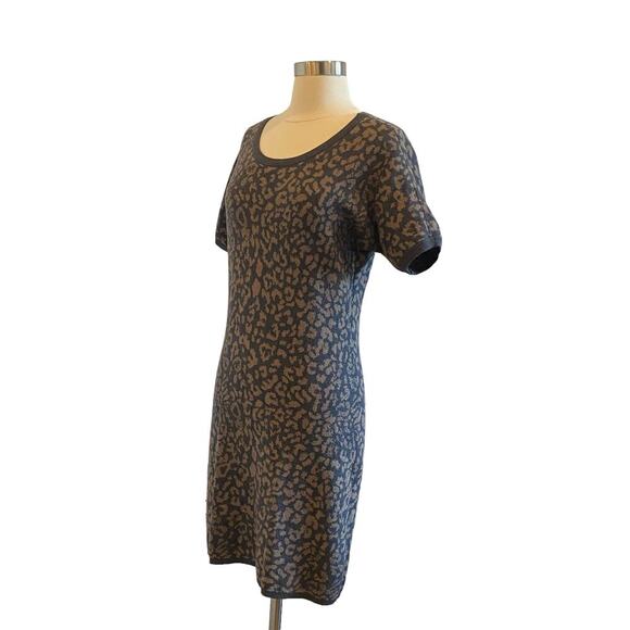 Ann Taylor Loft Leopard Animal Print Short Dolman Sleeve Sweater Dress - Picture 7 of 12
